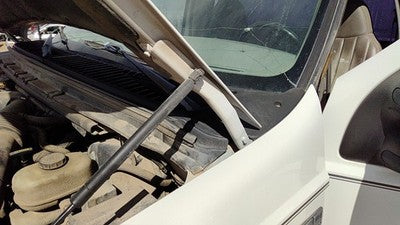 1999-2007 F250 Super Duty Driver Left Hood Hinge Assembly Oem White 6C3z16797aa