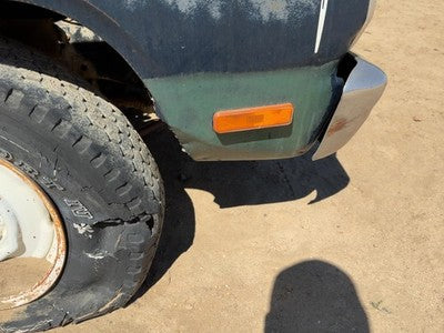 1981-1993 Dodge D150 Passenger Right Front Fender Oem 04504124