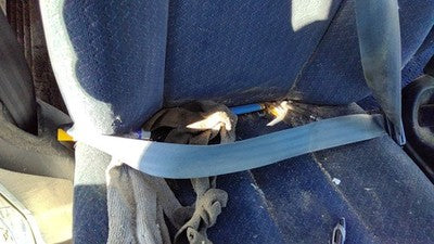 2001-2004 Dodge Caravan Passenger Right Front Seat Belt Retractor Shoulder Blue