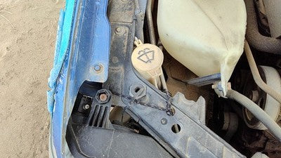 2008-2010 Dodge Avenger Windshield Washer Fluid Reservoir With Pump Wiper Tank