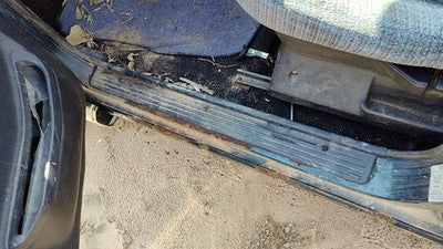1997 Suzuki Sidekick Driver Left Lower Kick Trim Panel Oem Side Sill Step