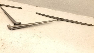 1964 Ford Thunderbird Coupe Pair Left And Right Windshield Wiper Arms Oem