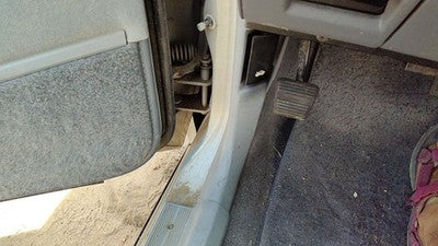 1990 Olds 88 Driver Left Lower Kick Trim Panel Oem Gray