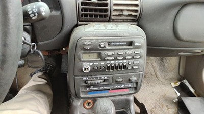 1997-1999 Saturn Sl2 Trim Bezel Around Radio Surround Dash Panel Oem Gray