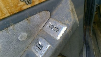 1989 Chevy G20 Van Driver Left Front Power Window Master Control Switch Buttons