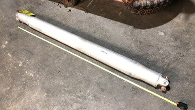 2015-2018 Silverado 1500 Rear Drive Shaft Oem Back Driveline 5.3L 4X4 23251183