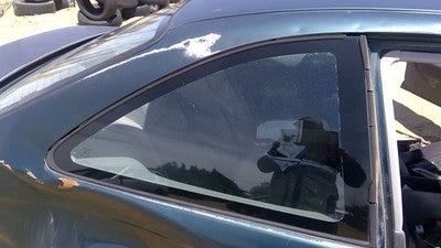 1996-2000 Honda Civic Passenger Right Rear Quarter Glass Back Side Window Oem