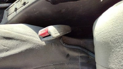 94 Pathfinder Nissan Pathfinder Driver Left Front Seat Belt Buckle Receiver Gray