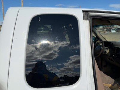 1997-2004 Ford F150 Passenger Right Rear Side Window Door Glass Oem Back