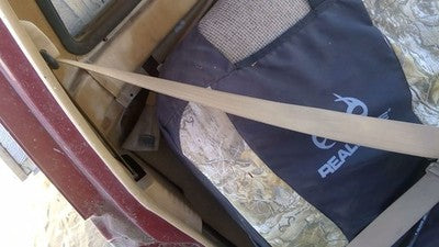 1986 Isuzu Pup Pickup Passenger Right Front Seat Belt Retractor Shoulder Brown