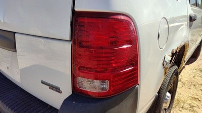 2002-2005 Ford Explorer Passenger Right Tail Light Brake Lamp Oem Rear