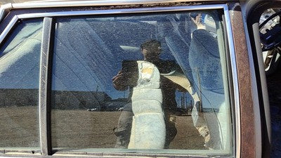 1982-1988 Oldsmobile Firenza Passenger Right Rear Side Window Door Glass Back