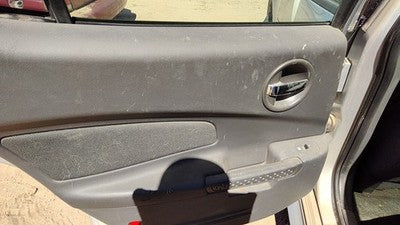 04-05 Grand Prix Driver Left Rear Door Trim Panel With Switches Back Pewter 69B