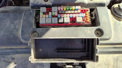 2007-2008 Lincoln Navigator Engine Fuse Box Power Distribution Panel Oem 5.4L