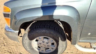 04-12 Gmc Canyon Driver Left Front Wheel Flare Moulding Fender Stealth Gray 46U
