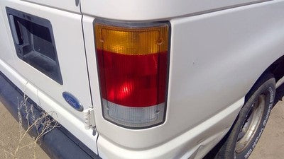 1992-2004 Ford Van E150 Passenger Right Tail Light Oem Brake Lamp Rear