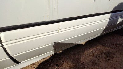 1994 Pontiac Bonneville Driver Left Front Moulding From Door Trim Strip White