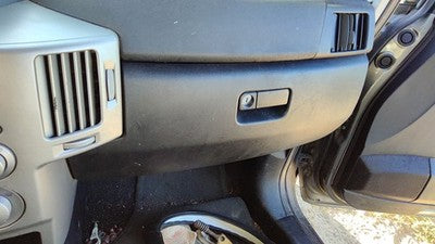 2004 Mitsubishi Endeavor Glove Box Assembly Door With Latch Oem 02q Sand Blast