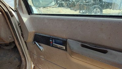 94 Chevy Silverado 1500 Passenger Right Front Door Trim Panel Manual Windows Tan