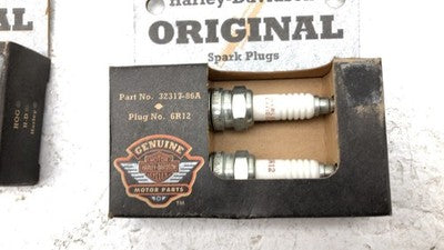 2000 Harley Davidson New Oem Spark Plugs 32311-83 5R6a 6R12 3231786A