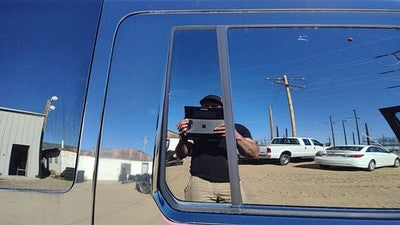 05-09 Land Rover Lr3 Passenger Right Rear Vent Window Back Door Glass With Frame