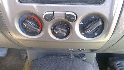 04-12 Chevy Colorado Temperature Control Module In Dash Heater Ac Head Unit C60