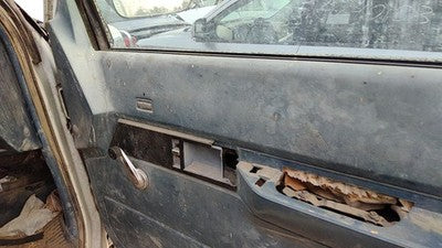 91 Chevy Silverado 1500 Passenger Right Front Door Trim Panel Manual Window Blue