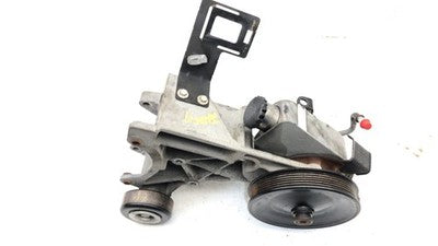 2006 Chevy Silverado 1500 Complete Power Steering Pump With Mount Bracket 5.3l