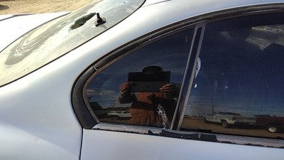 00-04 Bonneville Passenger Right Rear Vent Window Back Door Glass With Frame