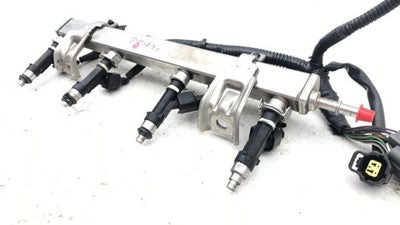 2004-2005 Mazda 3 Complete Fuel Rail With Injectors Set Loaded Oem 2.3L