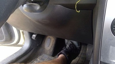 2008-2010 Chrysler 300 Lower Dash Under Column Knee Bolster Trim Panel Gray Dv