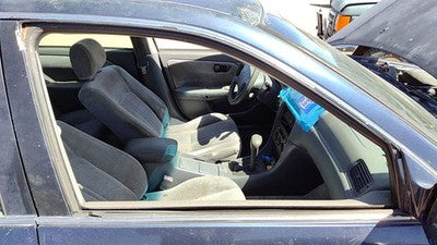 1997-2001 Toyota Camry Passenger Right Front Side Window Door Glass Oem