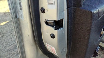2011-2015 Chevy Cruze Driver Left Front Door Latch With Rods/Cables Oem 13503801