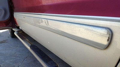 2003-07 F250 Super Duty Passenger Right Front Moulding From Door Oem Trim Strip