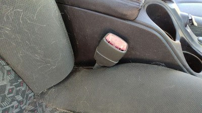 04-05 Grand Prix Passenger Right Front Seat Belt Buckle Receiver Oem Pewter 69B
