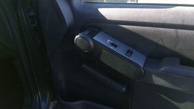 2007 Mercury Mountaineer Passenger Right Front Inside Door Trim Panel Only Black