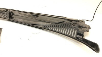 2002 Silverado 2500 Hd Windshield Wiper Cowl Vent Trim Panel Oem Cover