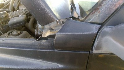 1996 Geo Tracker Driver Left Upper Moulding From Fender Oem Trim Strip Black