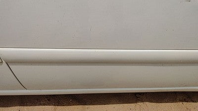 00-07 Station Wagon Passenger Right Front Moulding From Door Trim Strip White Yz