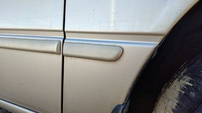 1997-1999 Toyota Camry Passenger Right Moulding From Fender Oem Trim Strip Gold