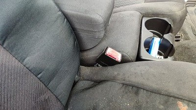 2012 Gmc Canyon Passenger Right Front Seat Belt Buckle Receiver Oem Ebony 19J
