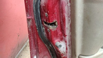 1997-2002 Ford Escort Driver Left Front Door Latch With Rods/Cables Oem