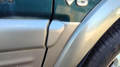 2000-2002 Honda Passport Passenger Right Moulding From Fender Oem Trim Strip