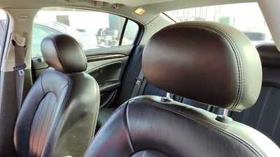 2006-2008 Buick Lucerne Pair Of Front Headrests Oem Left Right Set Seat 15274000