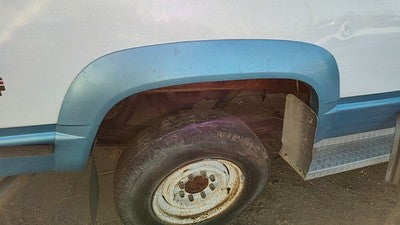 1993 Gmc Sierra 2500 Passenger Right Rear Wheel Flare Moulding Oem Back