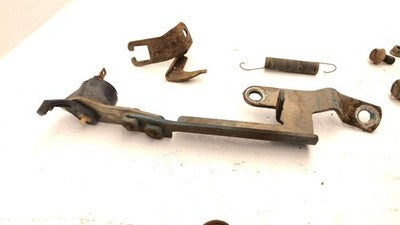 1980 Cadillac Deville Intake Bolts And Brackets Set 368 6.0L
