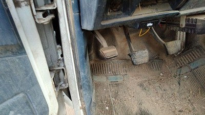 1991 Chevy Silverado 1500 Parking Brake Pedal Assembly Complete Emergency Unit
