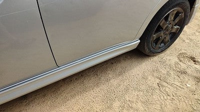 2007-12 Sentra Sr Driver Left Lower Rocker Panel Moulding Side Skirt Silver K23