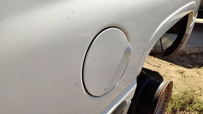 1994-2001 Ram 1500 Fuel Tank Door With Hinge Gas Lid Oem Filler White 55076234Ab
