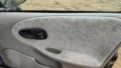 1999 Saturn Sl2 Passenger Right Front Door Trim Panel With Switches Gray